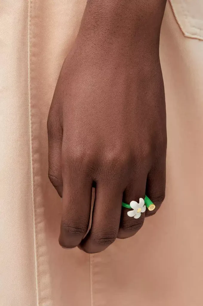 Anillo Flor en plata de ley y esmalte Oro/Blanco