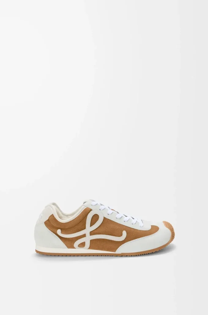 Ballet Runner 2.0 en ante y piel de oveja Tan/Blanco Ballet Runner 2.0 en ante y piel de oveja Tan/Blanco