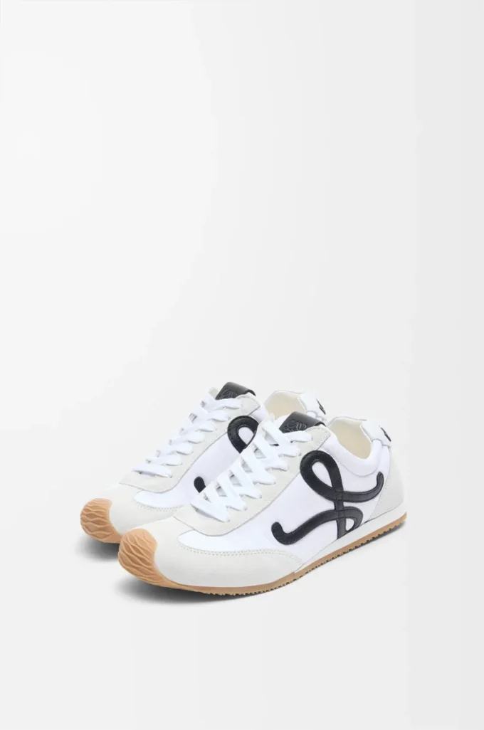 Ballet Runner 2.0 en nylon y piel de becerro Blanco/Negro Ballet Runner 2.0 en nylon y piel de becerro Blanco/Negro