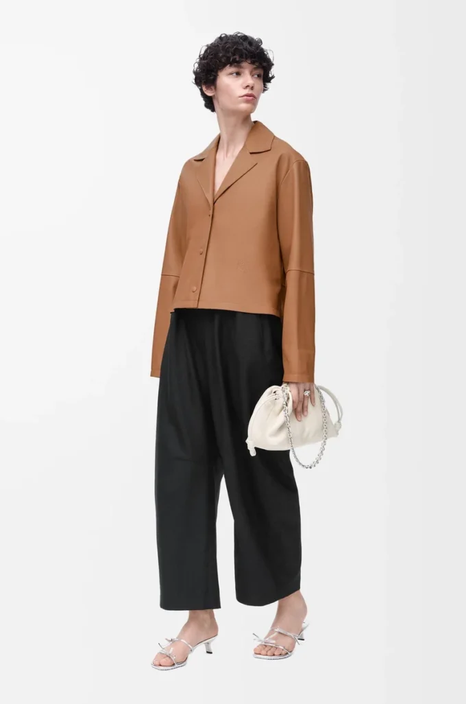 Blusa pijama de piel de cordero napa color toffee Blusa pijama de piel de cordero napa color toffee