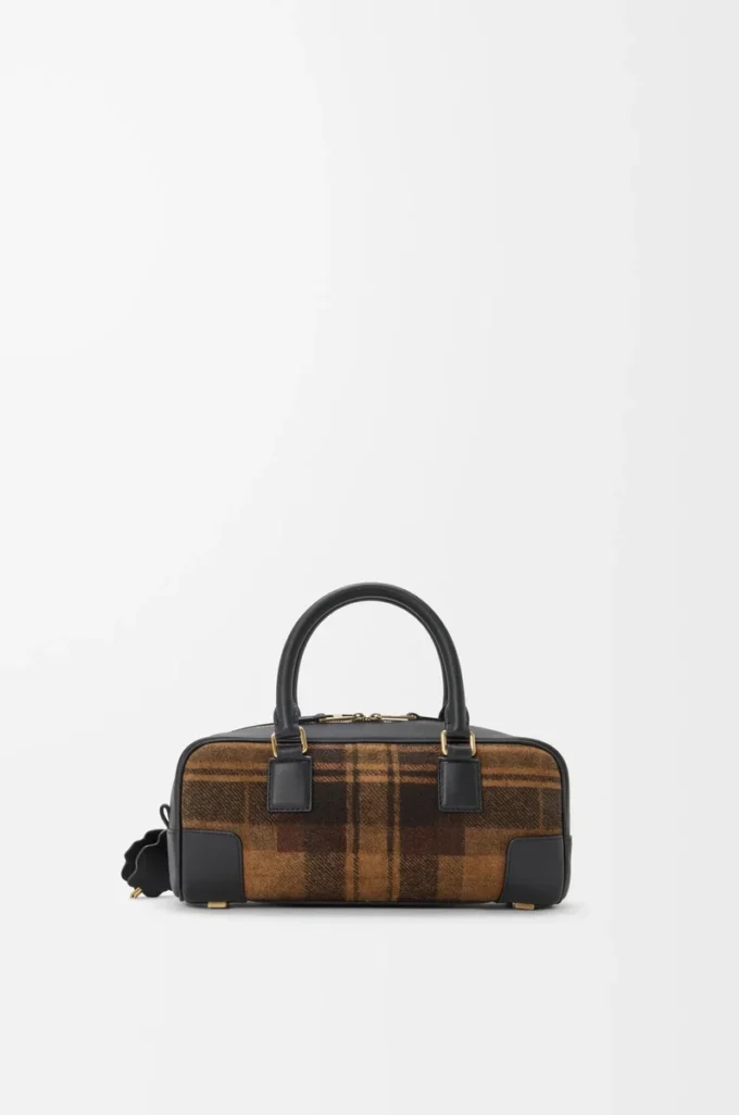 Bolso Amazona 23 recortado en ante tartán y piel de becerro napa marrón claro/negro Bolso Amazona 23 recortado en ante tartán y piel de becerro napa marrón claro/negro