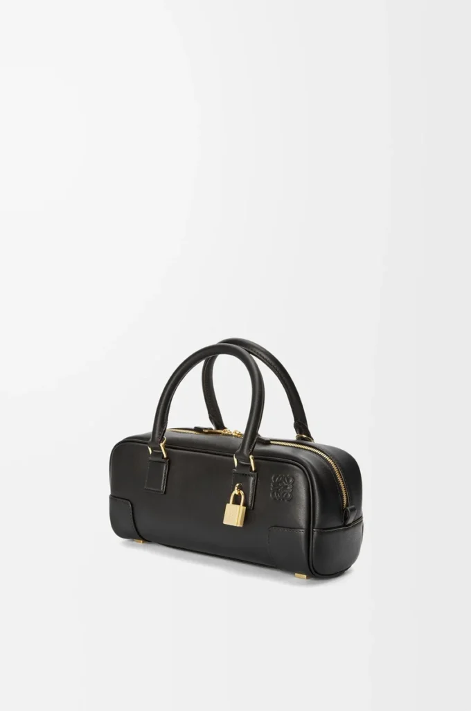 Bolso Amazona 23 recortado en piel de becerro napa Negro Bolso Amazona 23 recortado en piel de becerro napa Negro
