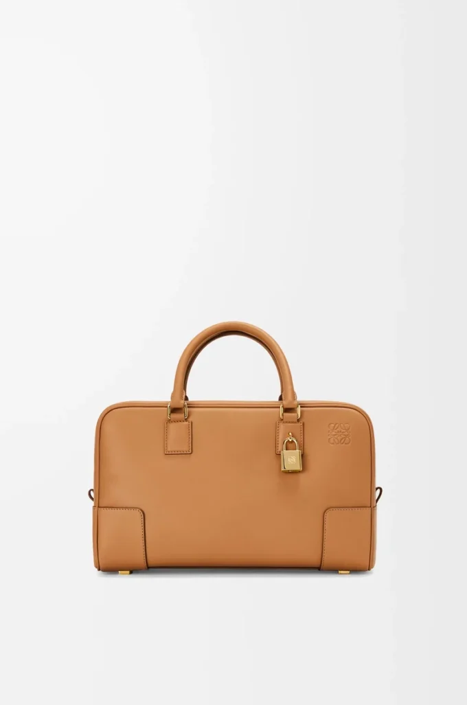 Bolso Amazona 28 en piel de becerro napa Warm Desert Bolso Amazona 28 en piel de becerro napa Warm Desert