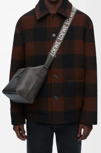 Bolso bandolera Cubi pequeño en piel de becerro suave y flexible y jacquard gris oscuro