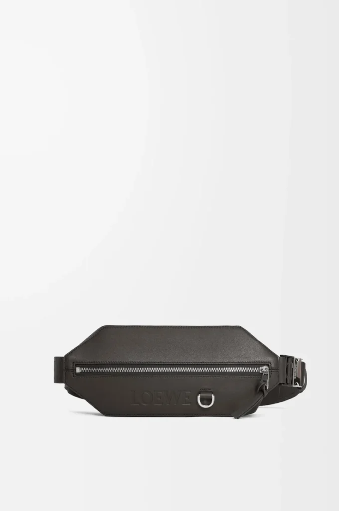 Bolso convertible en piel de becerro clásica Gris oscuro Bolso convertible en piel de becerro clásica Gris oscuro