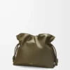 Bolso de mano Flamenco grande en piel de becerro napa Dark Khaki