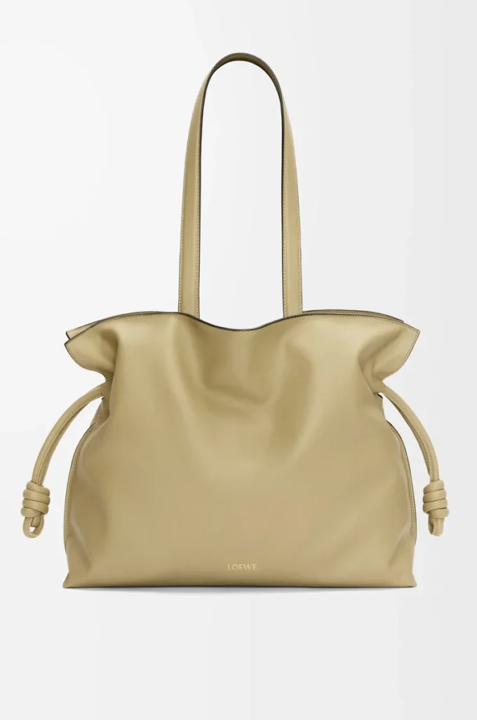 Bolso de mano Flamenco grande en piel de becerro napa verde arcilla Bolso de mano Flamenco grande en piel de becerro napa verde arcilla