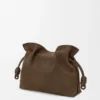 Bolso de mano Flamenco mediano en nubuck granulado Tundra