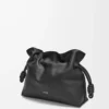 Bolso de mano Flamenco mediano en piel de becerro napa Black Bolso de mano Flamenco mediano en piel de becerro napa Black