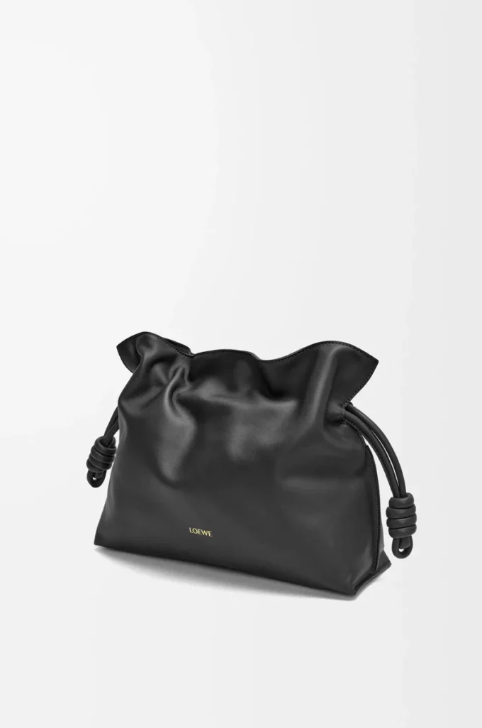 Bolso de mano Flamenco mediano en piel de becerro napa Black Bolso de mano Flamenco mediano en piel de becerro napa Black
