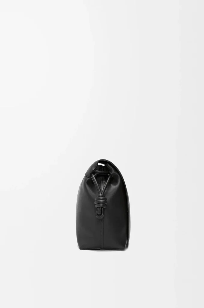 Bolso Flamenco en piel de becerro flexible y brillante Negro Bolso Flamenco en piel de becerro flexible y brillante Negro