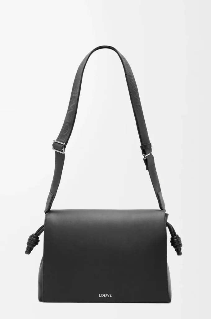 Bolso Flamenco en piel de becerro flexible y brillante Negro Bolso Flamenco en piel de becerro flexible y brillante Negro
