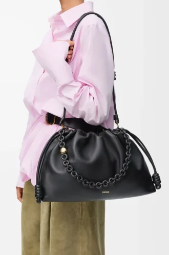 Bolso Flamenco grande en suave piel de cordero napa Negro