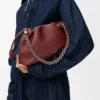 Bolso Flamenco mediano en piel de becerro de grano fino Caoba Bolso Flamenco mediano en piel de becerro de grano fino Caoba