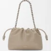Bolso Flamenco mediano en piel de becerro de grano fino Clay Bolso Flamenco mediano en piel de becerro de grano fino Clay