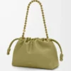 Bolso Flamenco mediano en piel de cordero napa suave color musgo claro Bolso Flamenco mediano en piel de cordero napa suave color musgo claro