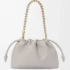 Bolso Flamenco mediano en piel de cordero napa suave gris concha Bolso Flamenco mediano en piel de cordero napa suave gris concha