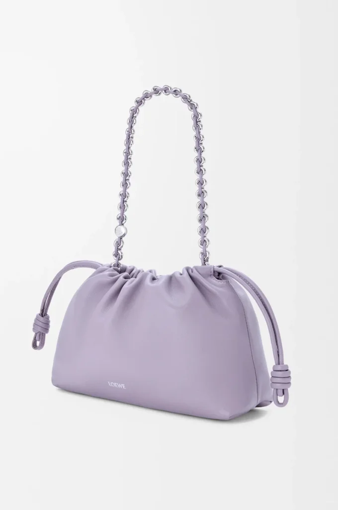 Bolso Flamenco mediano en piel de cordero napa suave Malva sucia Bolso Flamenco mediano en piel de cordero napa suave Malva sucia