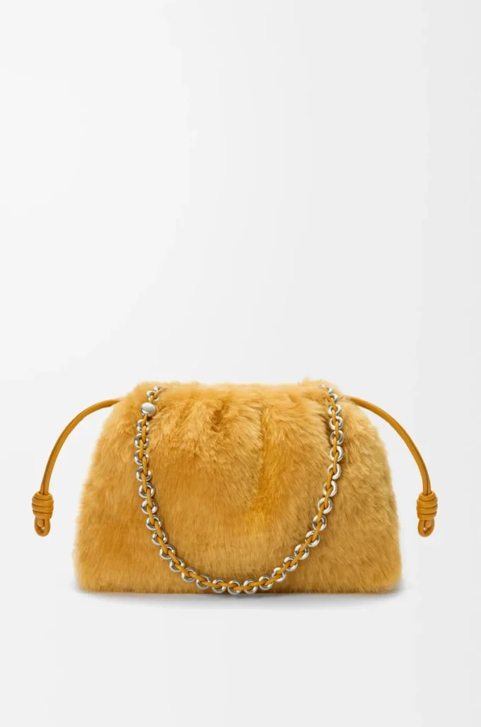 Bolso Flamenco mediano en piel de oveja amarilla Bolso Flamenco mediano en piel de oveja amarilla