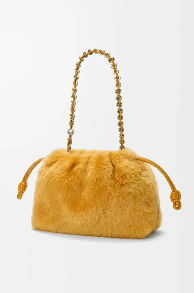 Bolso Flamenco mediano en piel de oveja amarilla Bolso Flamenco mediano en piel de oveja amarilla