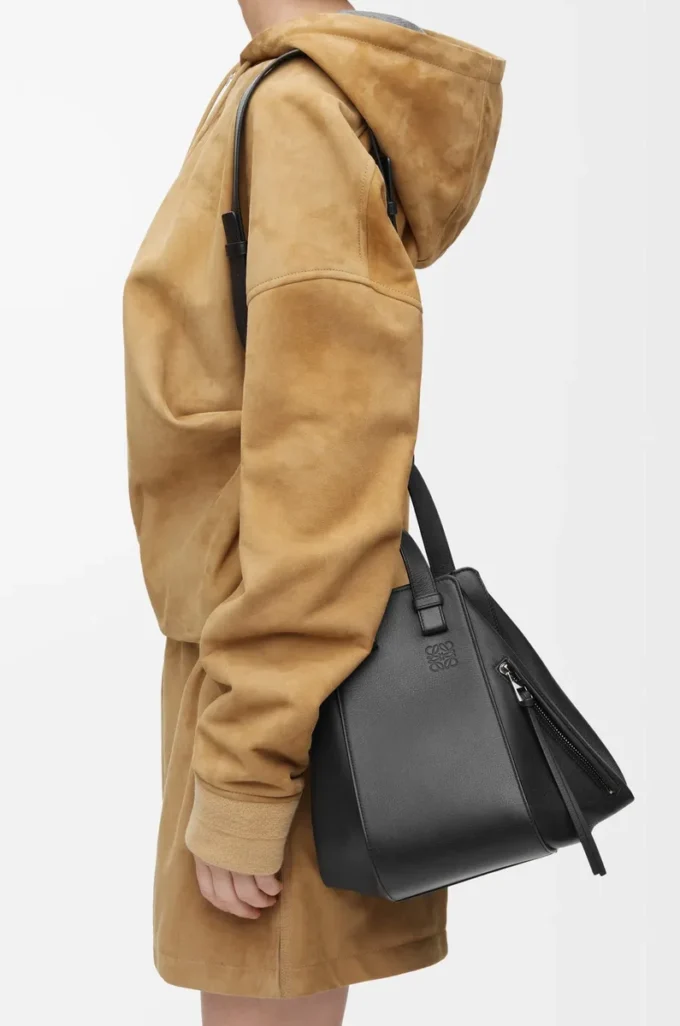 Bolso Hammock pequeño en piel de becerro clásica Negro Bolso Hammock pequeño en piel de becerro clásica Negro