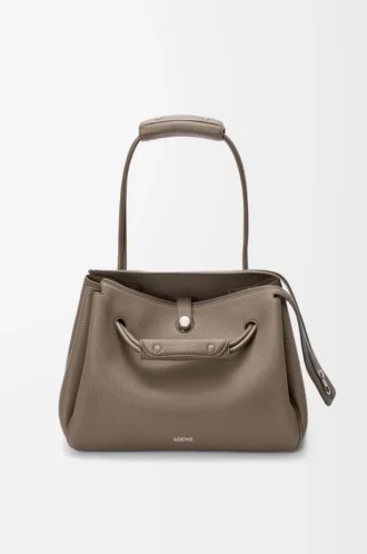 Bolso Madrid grande en piel de becerro granulada flexible Taupe