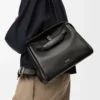 Bolso Madrid mediano en piel de becerro flexible, color negro Bolso Madrid mediano en piel de becerro flexible, color negro