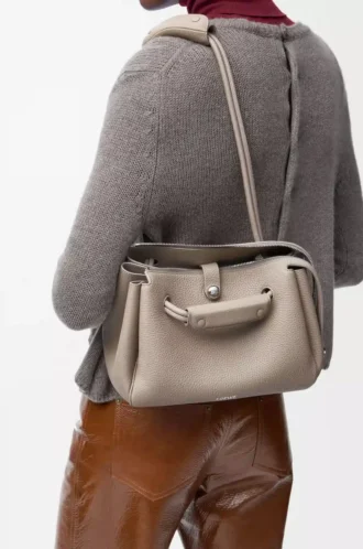 Bolso Madrid pequeño en piel de becerro granulada flexible Clay