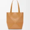 Bolso mediano Puzzle Fold en piel de becerro brillante Warm Desert