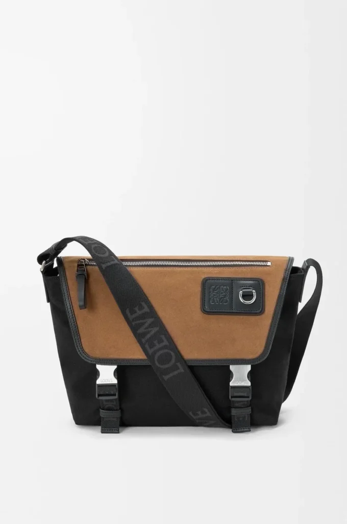 Bolso mensajero Flex mediano en lona y ante Negro/Oro oscuro Bolso mensajero Flex mediano en lona y ante Negro/Oro oscuro