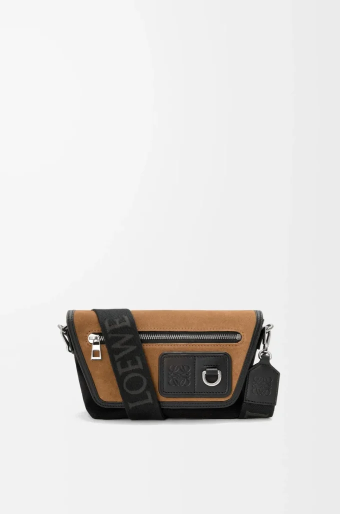 Bolso mensajero Mini Flex en lona y ante Negro/Oro oscuro Bolso mensajero Mini Flex en lona y ante Negro/Oro oscuro