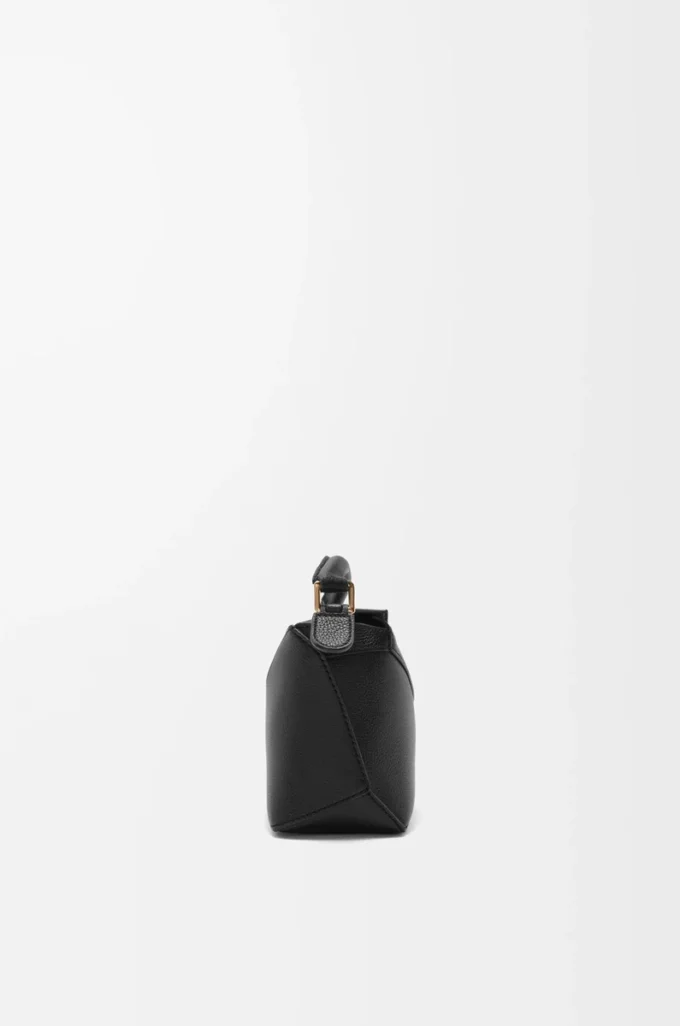 Bolso Mini Puzzle Edge en piel de becerro granulada suave, color negro Bolso Mini Puzzle Edge en piel de becerro granulada suave, color negro