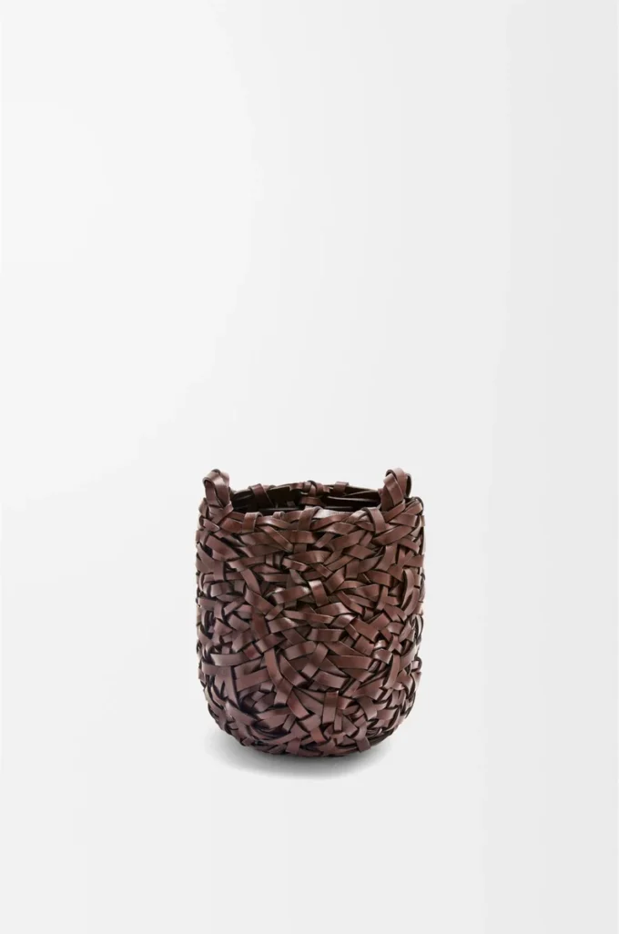 Bolso Nest Basket pequeño en piel de becerro color castaño Bolso Nest Basket pequeño en piel de becerro color castaño