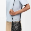 Bolso Nest Basket pequeño en piel de becerro negro Bolso Nest Basket pequeño en piel de becerro negro