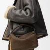 Bolso pequeño Featherlight Puzzle en nubuck granulado color tundra Bolso pequeño Featherlight Puzzle en nubuck granulado color tundra