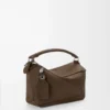 Bolso pequeño Featherlight Puzzle en nubuck granulado color tundra Bolso pequeño Featherlight Puzzle en nubuck granulado color tundra