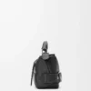 Bolso pequeño Puzzle Biker en piel de becerro brillante color negro Bolso pequeño Puzzle Biker en piel de becerro brillante color negro