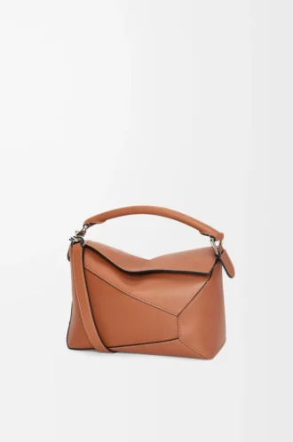 Bolso pequeño Puzzle Edge en piel de becerro clásica color Tan