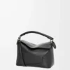 Bolso pequeño Puzzle Edge en piel de becerro clásica negro Bolso pequeño Puzzle Edge en piel de becerro clásica negro