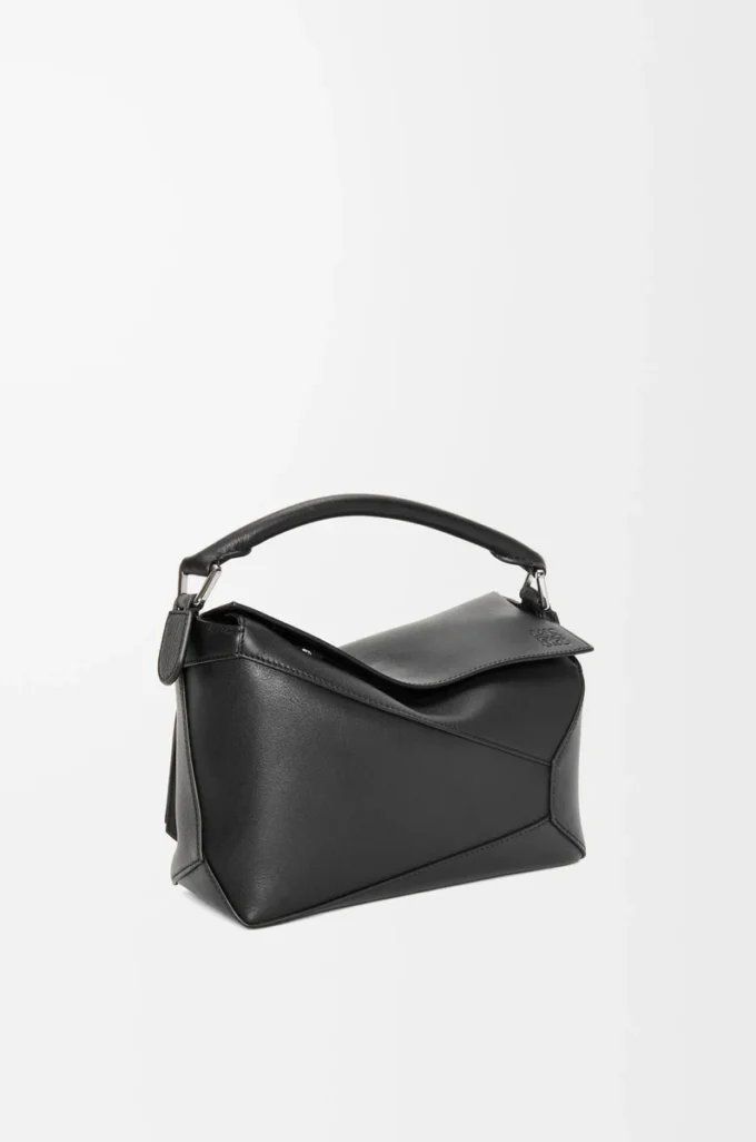 Bolso pequeño Puzzle Edge en piel de becerro clásica negro Bolso pequeño Puzzle Edge en piel de becerro clásica negro