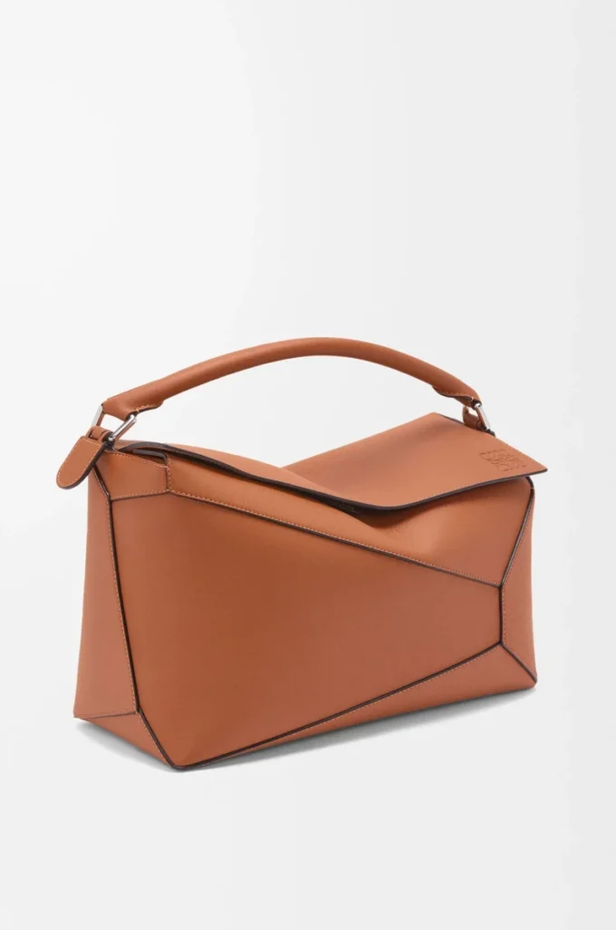 Bolso Puzzle Edge grande en piel de becerro clásica color tostado Bolso Puzzle Edge grande en piel de becerro clásica color tostado