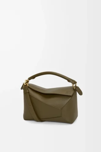 Bolso Puzzle Edge pequeño en piel de becerro clásica Dark Khaki