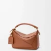 Bolso Puzzle Featherlight pequeño en piel de cordero napa color Pecan Bolso Puzzle Featherlight pequeño en piel de cordero napa color Pecan