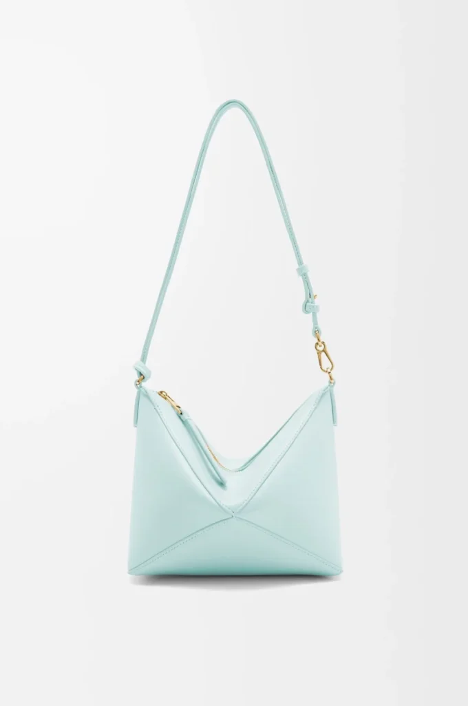 Bolso Puzzle Fold en piel de becerro napa brillante Blue Iceberg Bolso Puzzle Fold en piel de becerro napa brillante Blue Iceberg