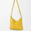Bolso Puzzle Fold en piel de becerro napa brillante Dandelion Bolso Puzzle Fold en piel de becerro napa brillante Dandelion