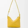 Bolso Puzzle Fold en piel de becerro napa brillante Dandelion Bolso Puzzle Fold en piel de becerro napa brillante Dandelion