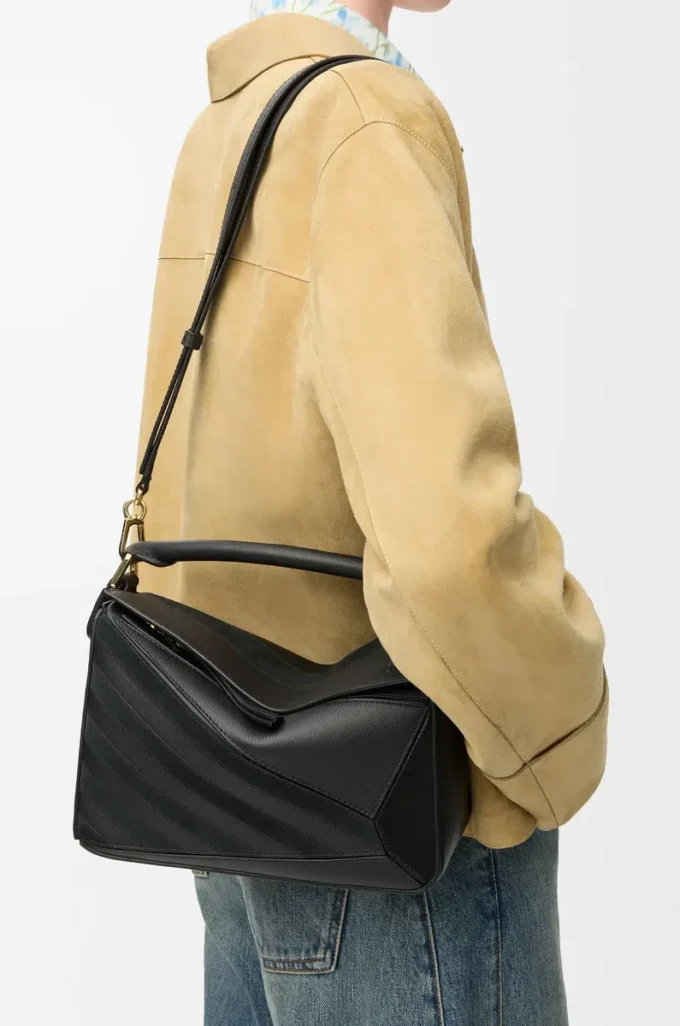 Bolso Puzzle pequeño en piel de becerro clásica y ante Negro Bolso Puzzle pequeño en piel de becerro clásica y ante Negro