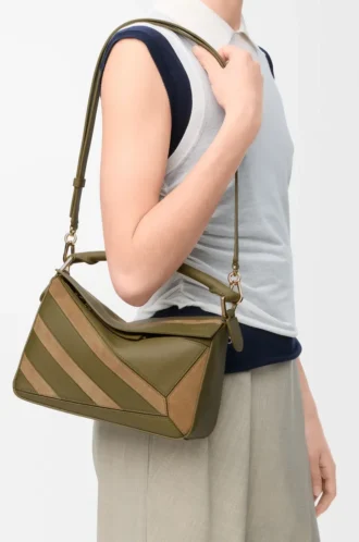 Bolso Puzzle pequeño en piel de becerro clásica y ante Oliva/Dorado
