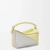 Bolso Puzzle pequeño en piel de becerro napa Gris pálido/Citrino claro Bolso Puzzle pequeño en piel de becerro napa Gris pálido/Citrino claro
