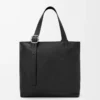 Bolso tote con cremallera y asas en piel de becerro granulada flexible Negro Bolso tote con cremallera y asas en piel de becerro granulada flexible Negro